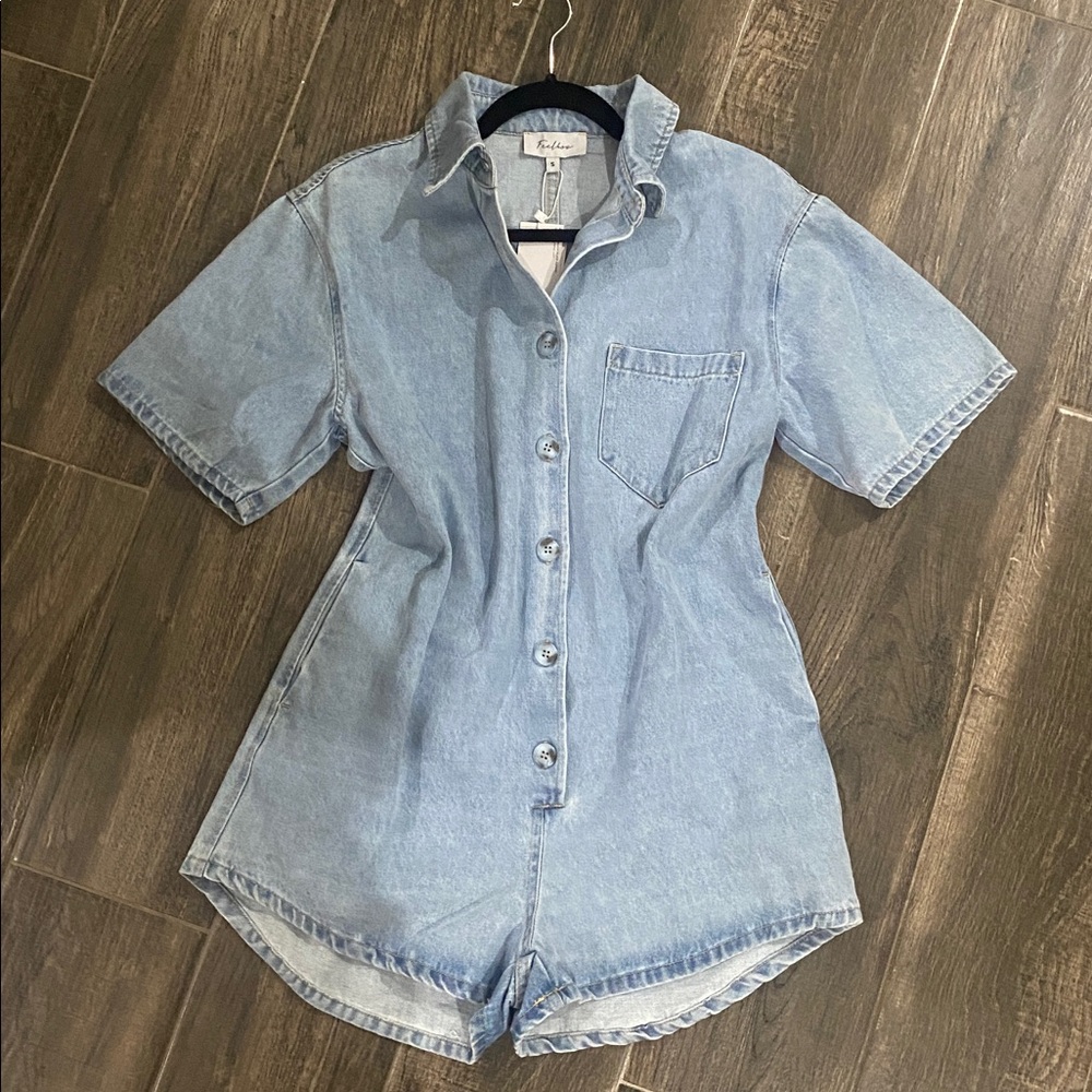 Light Blue Denim Short-Sleeve Romper by Feelkoo